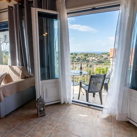 Вилла George In Skiathos Трулос