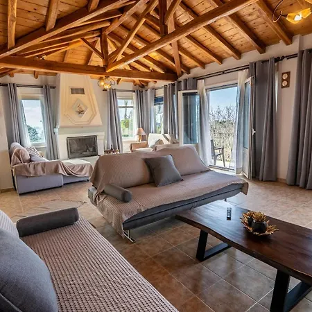 George In Skiathos Villa Troulos