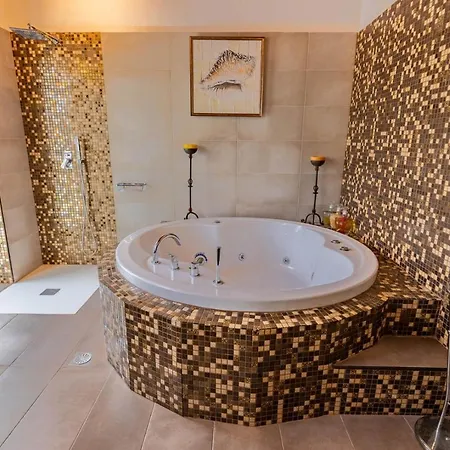 George In Skiathos Villa Troulos