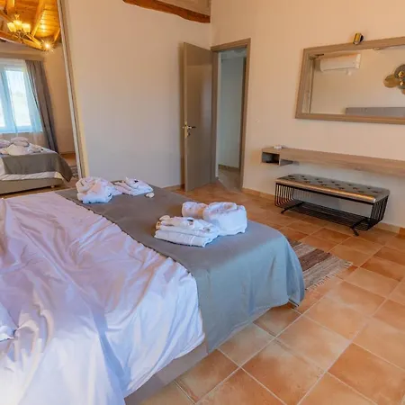 George In Skiathos Villa *