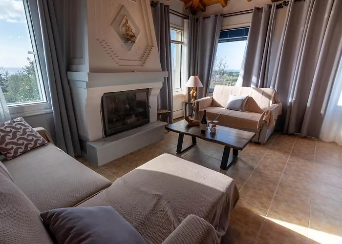 Villa George In Skiathos