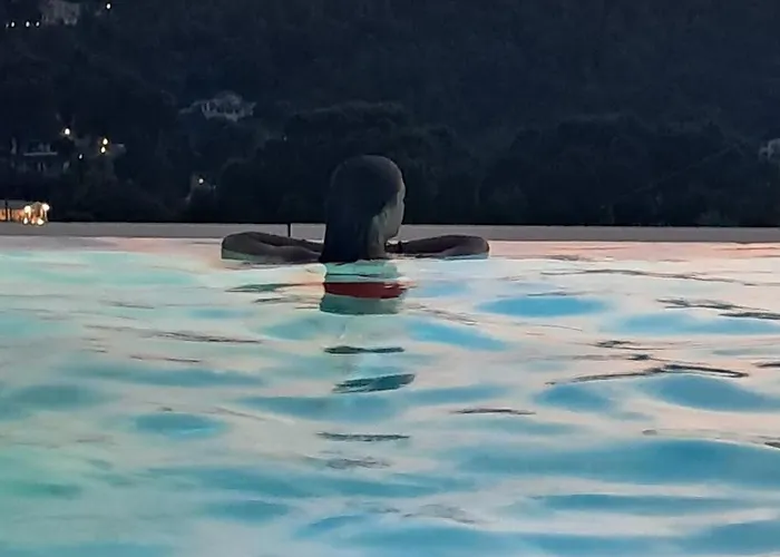 Villa George In Skiathos