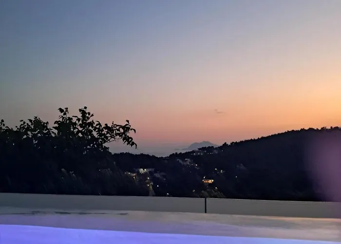 فيلة George In Skiathos *